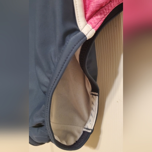 Speedo Girl’s Colorblock Swimsuit. Size 16 - Picture 4 of 9